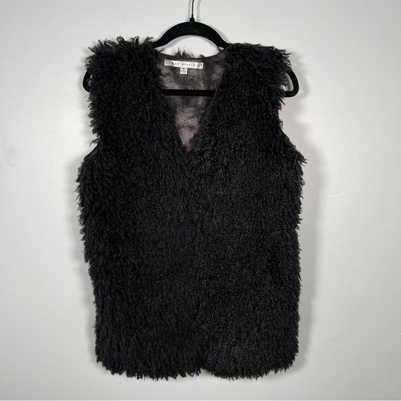 Max Studio Faux Sheep Fur Vest - Picture 3 of 10